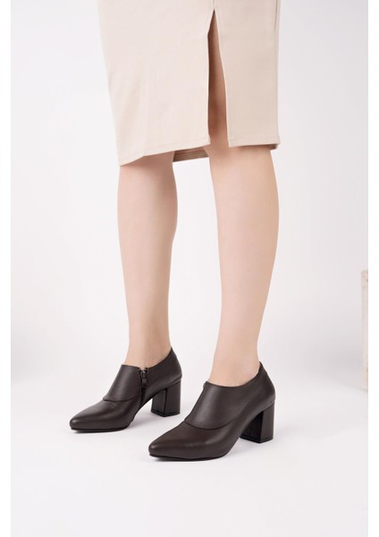 Tarçın Hakiki Deri Klasik Günlük Kadın Topuklu Ayakkabı TRC71-0102 fiyatları