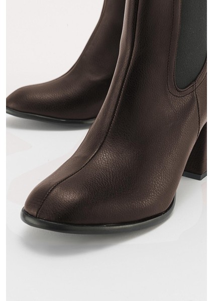 Tokalı Topuklu Bot Kahve Cilt modelleri