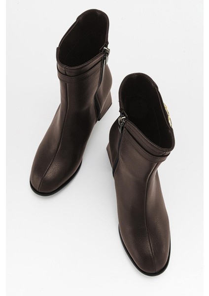 Tokalı Topuklu Bot Kahve Cilt fırsatları