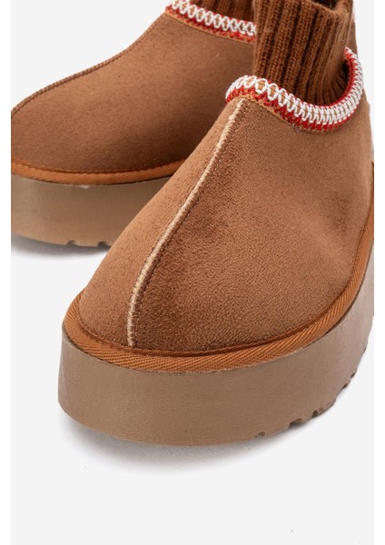 Kalın Tabanlı Mini Çoraplı Bot Taba modelleri