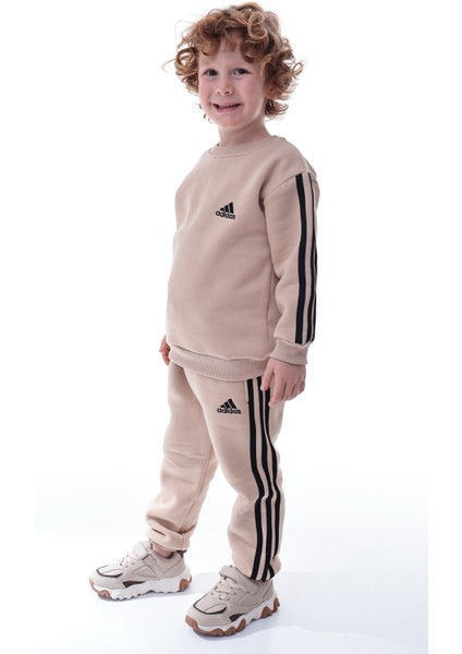 Erkek Çocuk Şeritli Polar Eşofman Takımı – Rahat ve Yumuşak Kumaş indirimleri