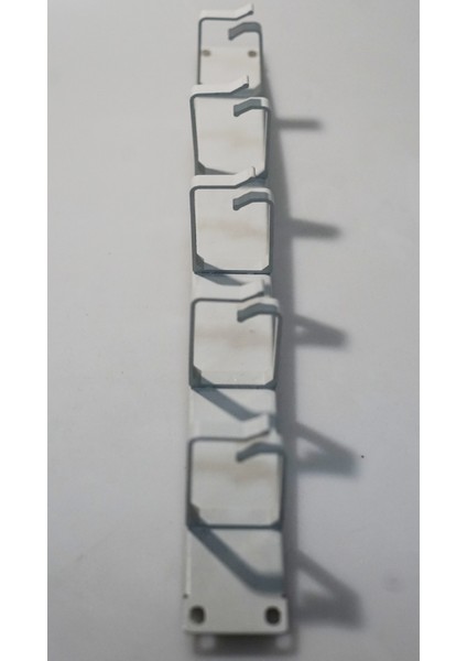 1u 19'' Metal Kancalı Yatay Kablo Organizer Beyaz fırsatları
