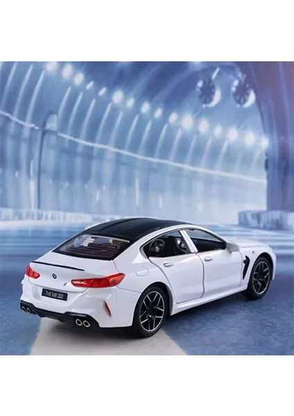 Bmw M8 Diecast Metal 1.24 Ölcek Araba Kapı Bagaj Kaput Açılır Beyaz Bmw Spor Araba fiyatları