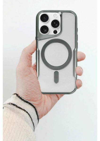 OMR02 iPhone 14 Pro Kılıf Boyi Magsafe Silikon Kapak - Siyah