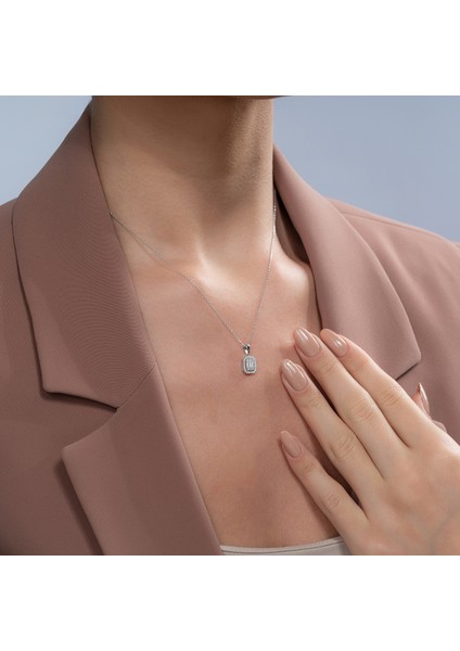 0,25 Karat Baget Pırlanta Kolye modelleri