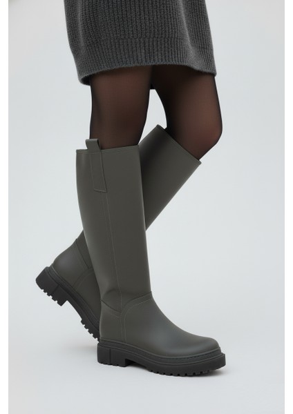 V973222209 Füme Kalın Tabanlı Kadın Binici Çizmesi fiyatları