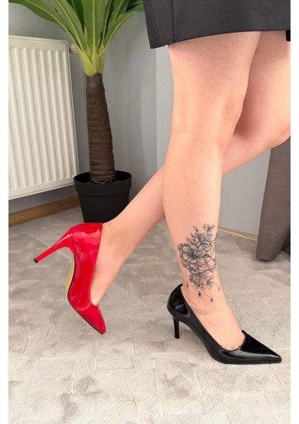 Kadın Adel Siyah/kırmzı Rugan 9 cm Ince Topuklu Stiletto indirimleri