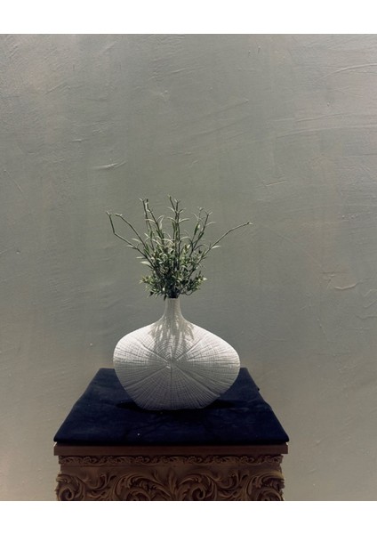 Modern Dokulu Seramik Vazo – 22X26 cm Dekoratif Ev ve Ofis Aksesuarı modelleri