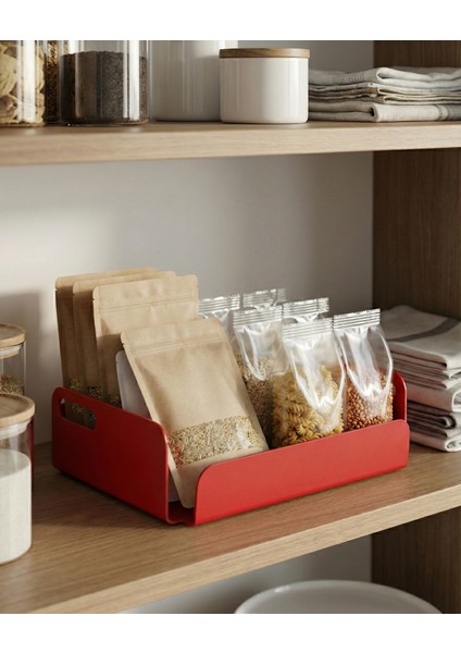 Hygge TD-004 | Dekoratif Metal Organizer – 24×16×7.5 cm | Koyu Kırmızı Modern Sunum Tepsisi ve Organizer | Dayanıklı Metal Dekor Ürünü