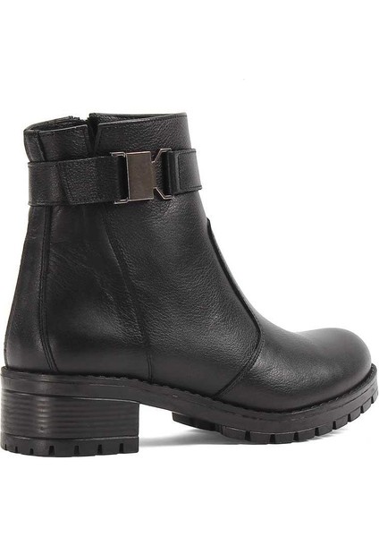 Kadın Siyah Fermuarlı Kalın Topuklu Deri Bot fırsatları