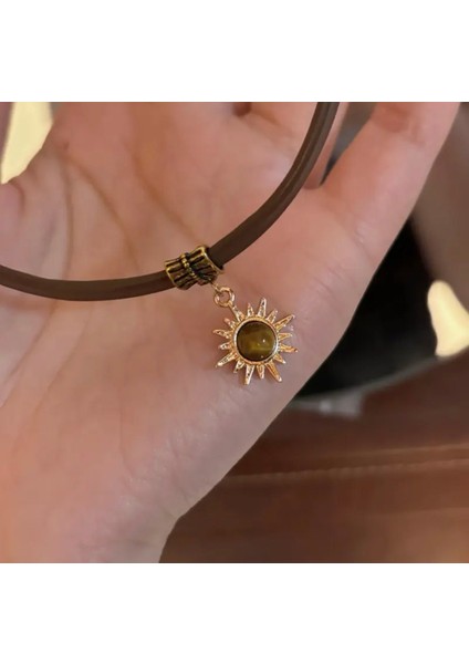 Kadın Choker Kolye Güneş Figürlü Kahverengi Deri Kolye fırsatları