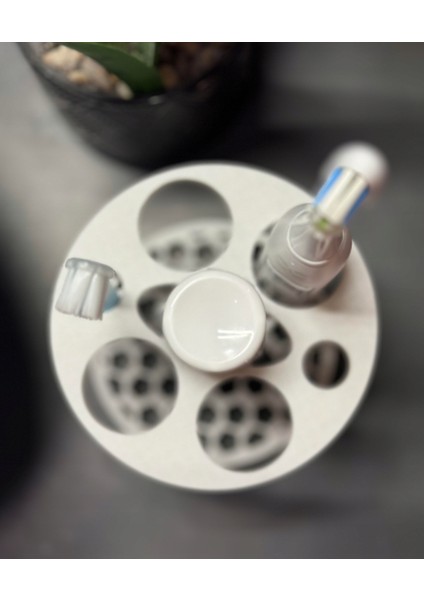 Diş Fırçası Düzenleyici Stand – Elektrikli ve Manuel Fırça Uyumluluğu | Anti-Küf Tasarım modelleri