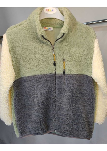 Erkek Çocuk Peluş Ceket indirimleri