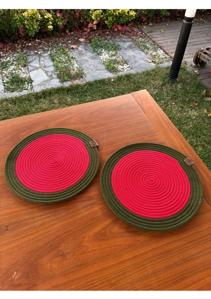 Yılbaşı Temalı Yeşil Kırmızı 2’li Hasır Görünümlü Amerikan Servis Supla – Leke Tutmaz – 33X33 cm indirimleri