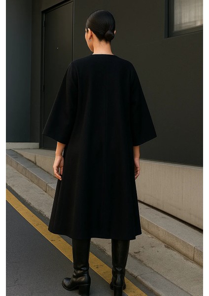 Kadın Trend Salaş Siyah Kaşe Panço indirimleri