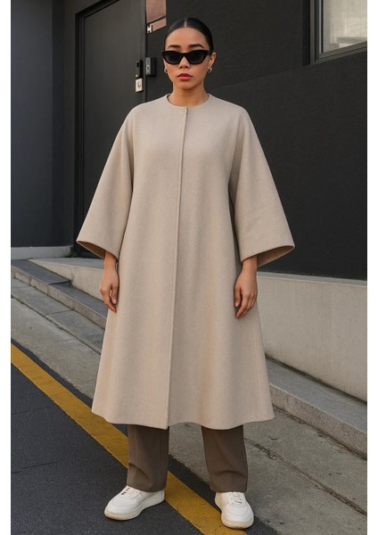 Kadın Trend Salaş Krem Kaşe Panço