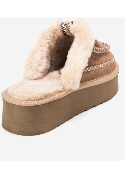 Yalına Toprak Süet Hakiki Deri Dikişli Kürklü Kadın Platform Tabanlı Makosen Terlik indirimleri