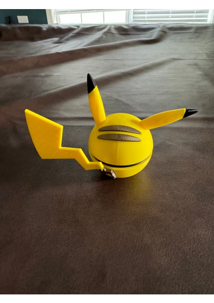 Pokemon Pikachu Topu Pokeball Pikachuball fırsatları