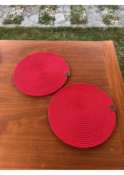 2'li Kırmızı Yılbaşı Temalı Hasır Görünümlü Yuvarlak Supla – Leke Tutmaz, El Yapımı – 33X33 cm indirimleri