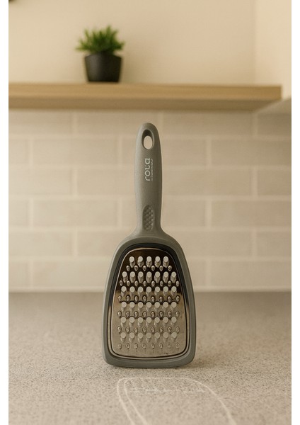 Şefin 4'lü Seti Rende+Pizza Kesici+Düz Soyacak+Yansoyacak fiyatları