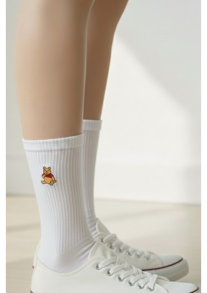 Ayı Winnie Nakışlı Sevimli Tatlı Yazlık Kışlık Beyaz Unisex Tekli Soket Çorap