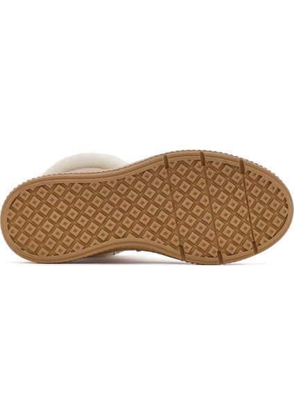 Kadın Bej Kalın Tabanlı Kürk Detaylı Süet Deri Bot 25WFD133410 indirimleri