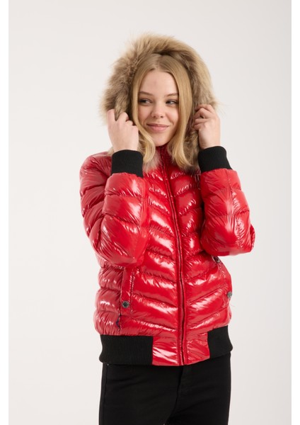 KADIN KISA ÇIKARILABİLİR KÜRK KAPŞONLU DOLGULU SU İTİCİ ŞİŞME MONT 8637