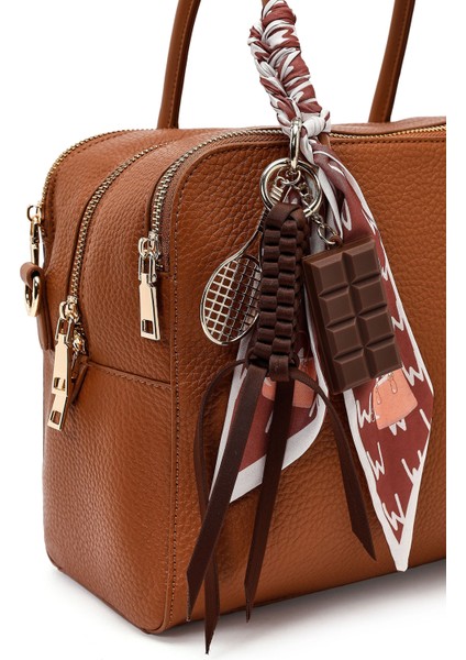 Kadın Taba Uzun Askılı Charmlı Klasik Kol Çantası 25WBD2860FT