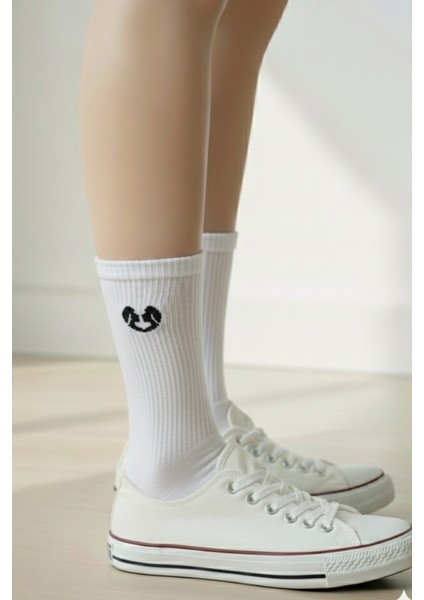 Ikizler Burcu Nakışlı Pamuklu Yazlık Kışlık Hava Alan Siyah Beyaz 2 Çift Soket Çorap Seti modelleri