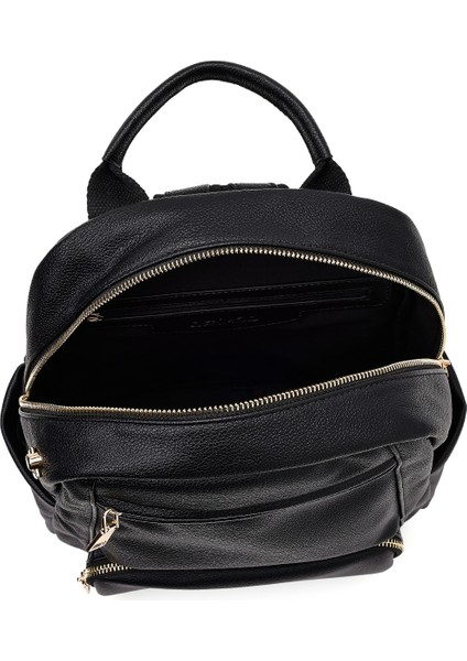 Kadın Siyah Charmlı Sırt Çantası 25WBD2869FT