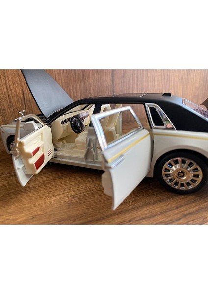 Rolls Royce Model Araba Beyaz Rolls Royce Scale Diecast Araba Ön Far Arka Stop Işıklı Kapılar Açılır fırsatları