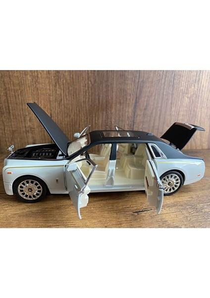 Rolls Royce Model Araba Beyaz Rolls Royce Scale Diecast Araba Ön Far Arka Stop Işıklı Kapılar Açılır indirimleri