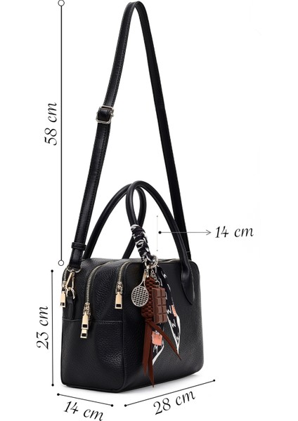 Kadın Siyah Uzun Askılı Charmlı Klasik Kol Çantası 25WBD2860FT fiyatları