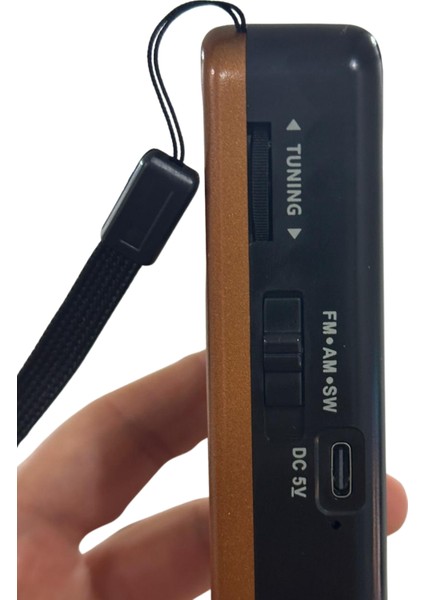 Nostaljik Cep Radyosu – Şarjlı, Deprem Radyosu, Yeni Nesil Yüksek Ses & Çekim, Taşınabilir Küçük Radyo fırsatları