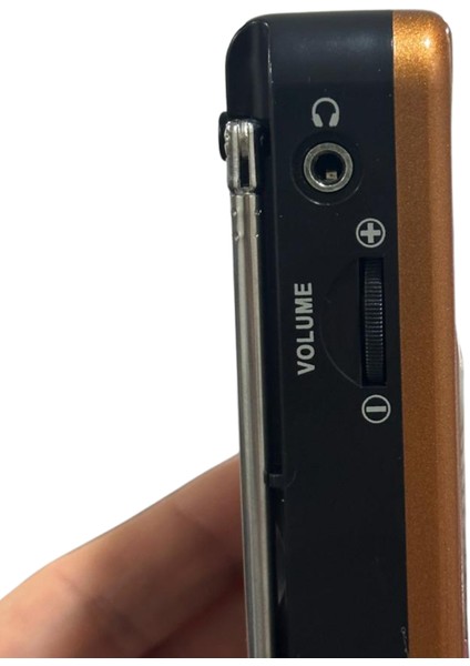 Nostaljik Cep Radyosu – Şarjlı, Deprem Radyosu, Yeni Nesil Yüksek Ses & Çekim, Taşınabilir Küçük Radyo indirimleri