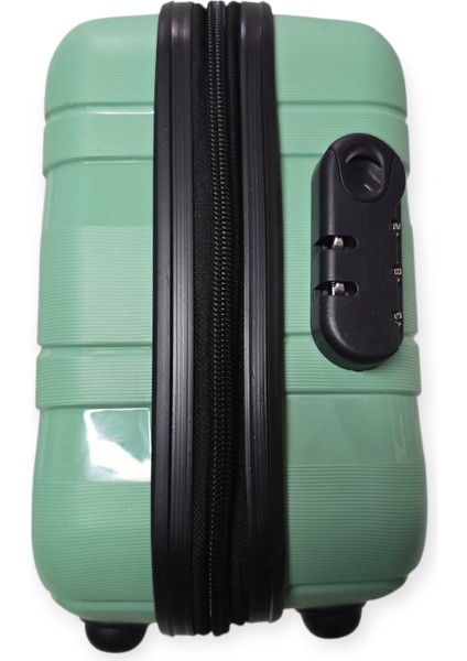 Basarideri Las Vegas Polo Club Makyaj Çantası fiyatları