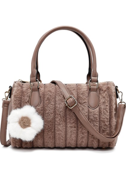 Kadın Vizon Uzun Askılı Aksesuarlı Peluş Omuz Çantası 25WBD2673PH