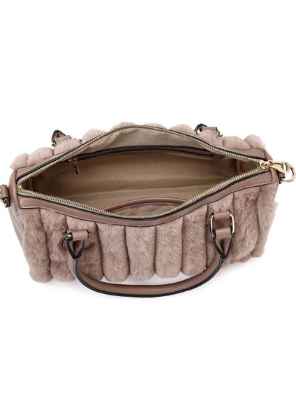 Kadın Vizon Uzun Askılı Aksesuarlı Peluş Omuz Çantası 25WBD2673PH