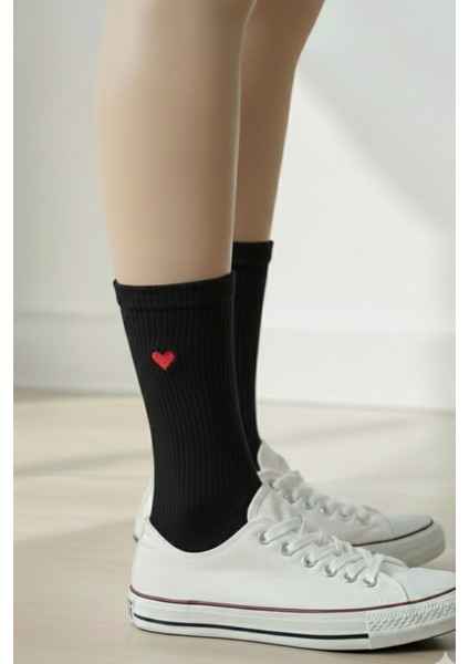 Iskambil Karo Maça Nakışlı Siyah Beyaz Unisex Yazlık Kışlık 2 Çift Çorap Seti modelleri