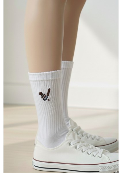 Kahve Seti Minimal Nakışlı Yazlık Kışlık Unisex 4 Çift Beyaz Soket Çorap Seti modelleri