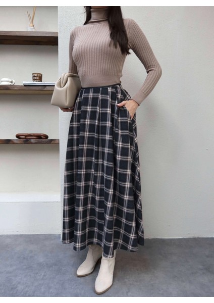 Ekose Desen Cep Detay Kloş Etek