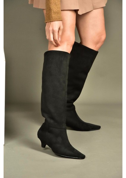 V404012302 Siyah Süet Kısa Topuklu Kadın Çizme modelleri