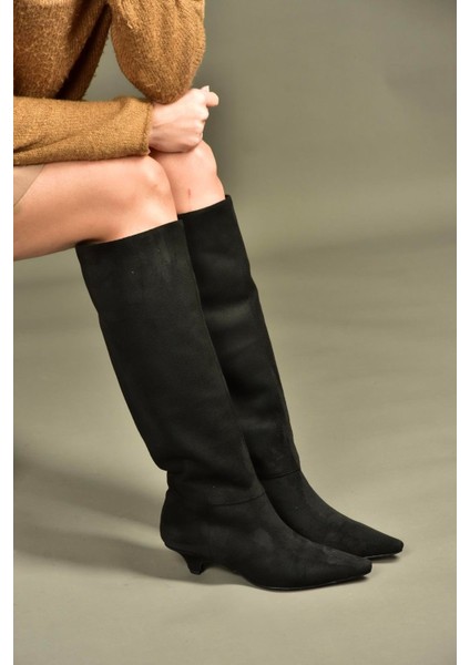 V404012302 Siyah Süet Kısa Topuklu Kadın Çizme fırsatları