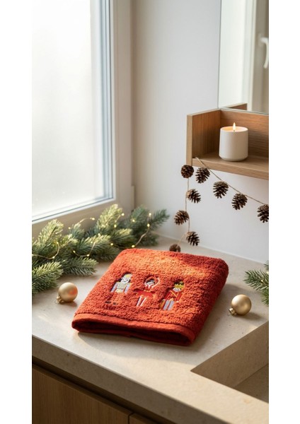 Kurşun Asker Nakışlı 50X90CM Yılbaşı Havlusu