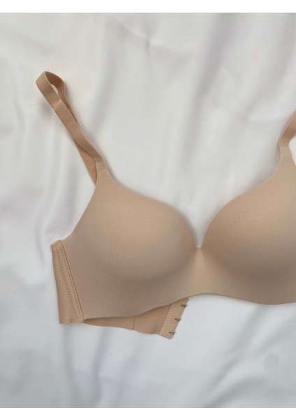 Lazer Kesim Dikişsiz Yarım Dolgulu Toparlayıcı Sütyen