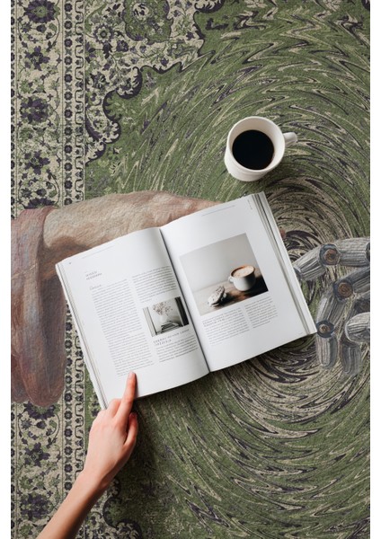 Artello 251 Yeşil Vintage Halı Robot El Figürlü Yıkanabilir Halı Ince Oturma Odası Salon Halısı modelleri