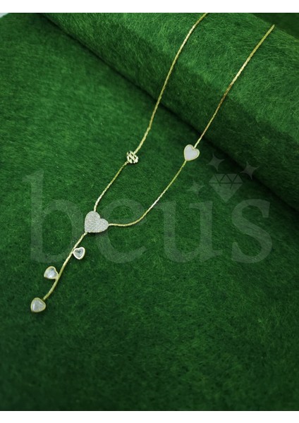 - Zirkon Taşlı Kalp Lüks Çelik Kolye