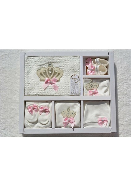 Taçlı 11 Li Kız Bebek Hastane Çıkışı (Eldivenlerinde Kurdele Mevcut Değil) modelleri