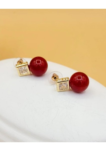 Kırmızı Inci Gold Kare Taş Minimal Küpe fiyatları