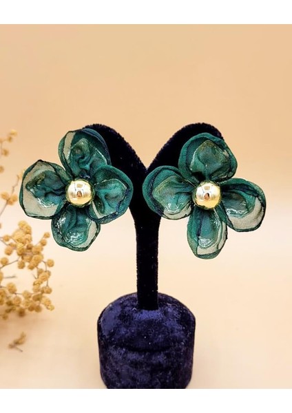 Yeşil Tül Detaylı Çiçek Gold Küpe fırsatları